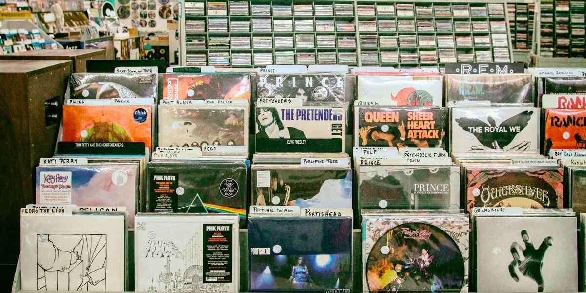 16 EPs that hit No.1 on the Billboard 200